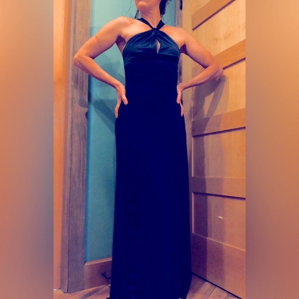 Beautiful *Vintage* 1995 silk full length gown by LAUNDRY by Shelli Segal